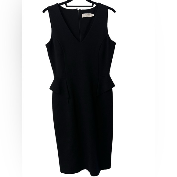 VELVET By Graham & Spencer l Ajani Sleeveless  Cocktail Dress - Picture 4 of 8
